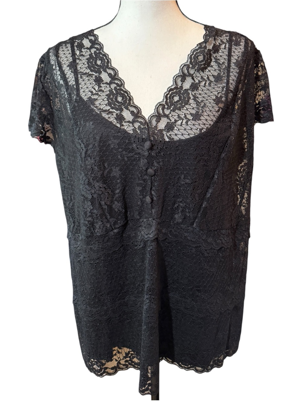 NY Collection Woman Black Lace Short Sleeve V-Neck Women's Top, size X